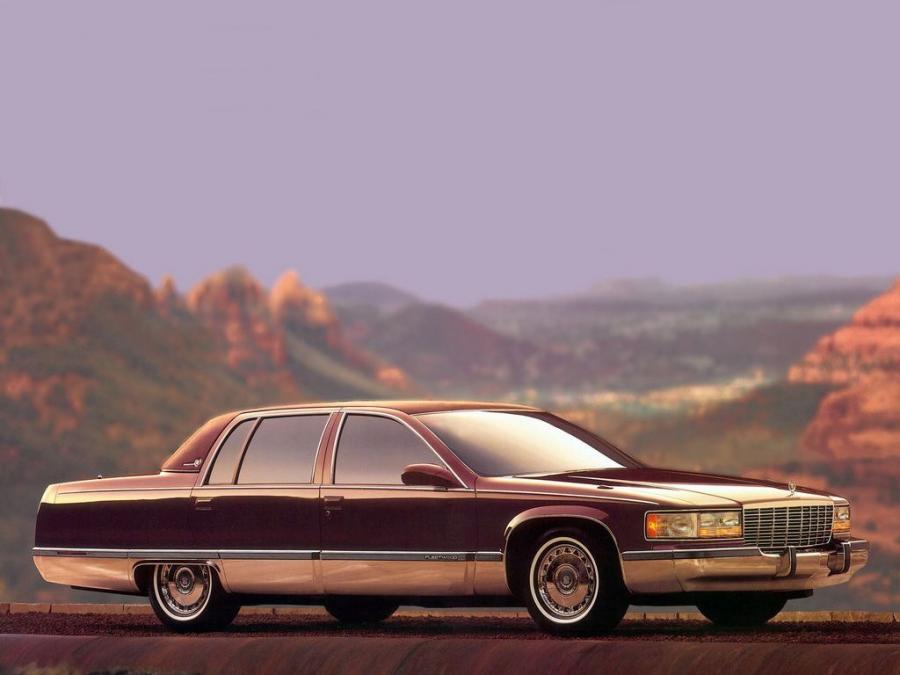  Cadillac Fleetwood Brougham 1993 года  (фото 21 из 35)